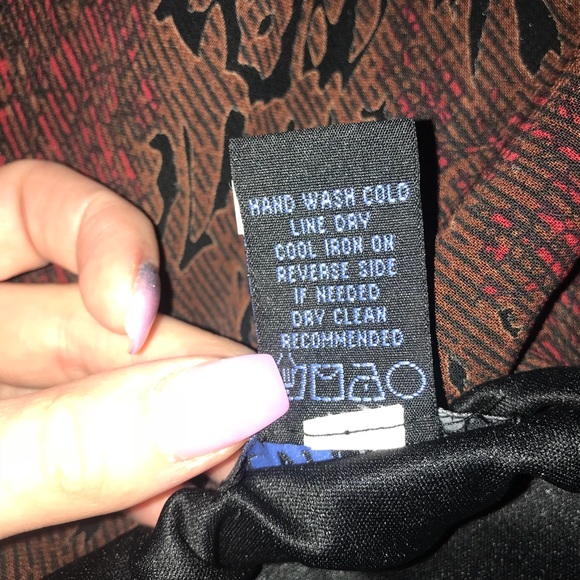 Dress - Picture 7 of 7